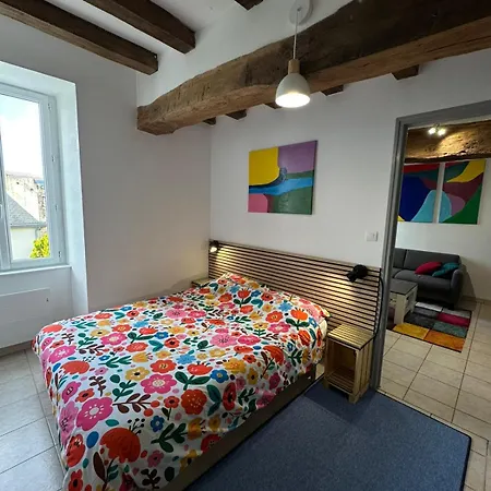 Iere Etage Parking Prive Avec Garage Moto Velo 杜埃拉方丹