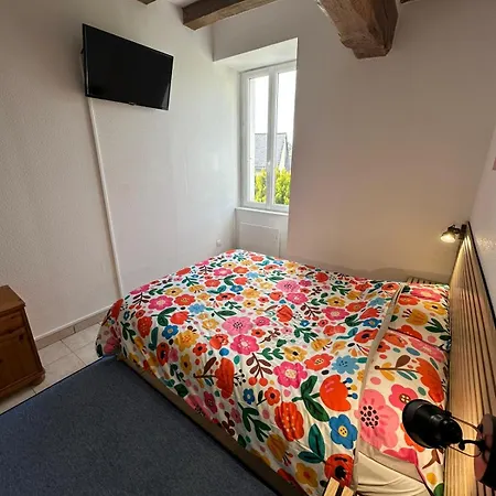 Iere Etage Parking Prive Avec Garage Moto Velo 杜埃拉方丹