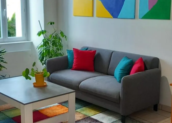 Iere Etage Parking Prive Avec Garage Moto Velo *