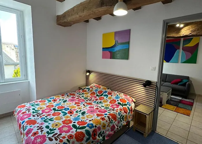 Iere Etage Parking Prive Avec Garage Moto Velo Doué-la-Fontaine